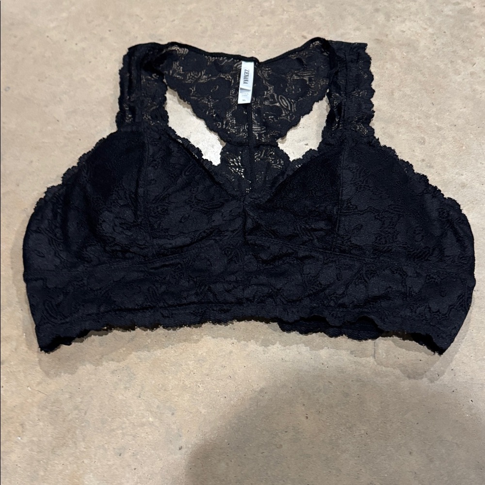 Zenana Outfitters Black Lace Bralette
